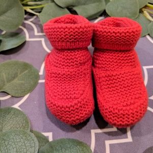Baby Gap Garter Knit Red Booties Size 3-6M EUC